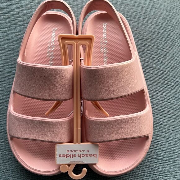 J Slides Beach Slides - Picture 1 of 7